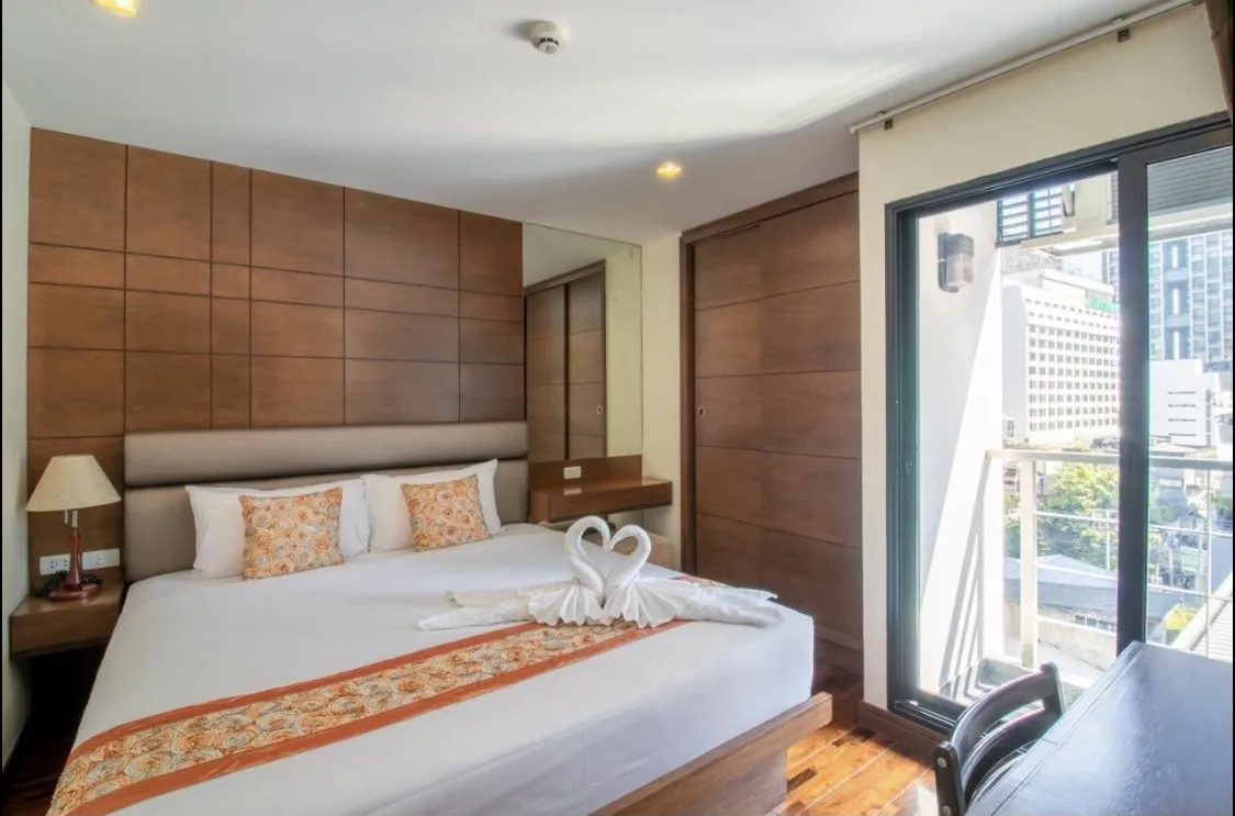Property photos for Silom Forest