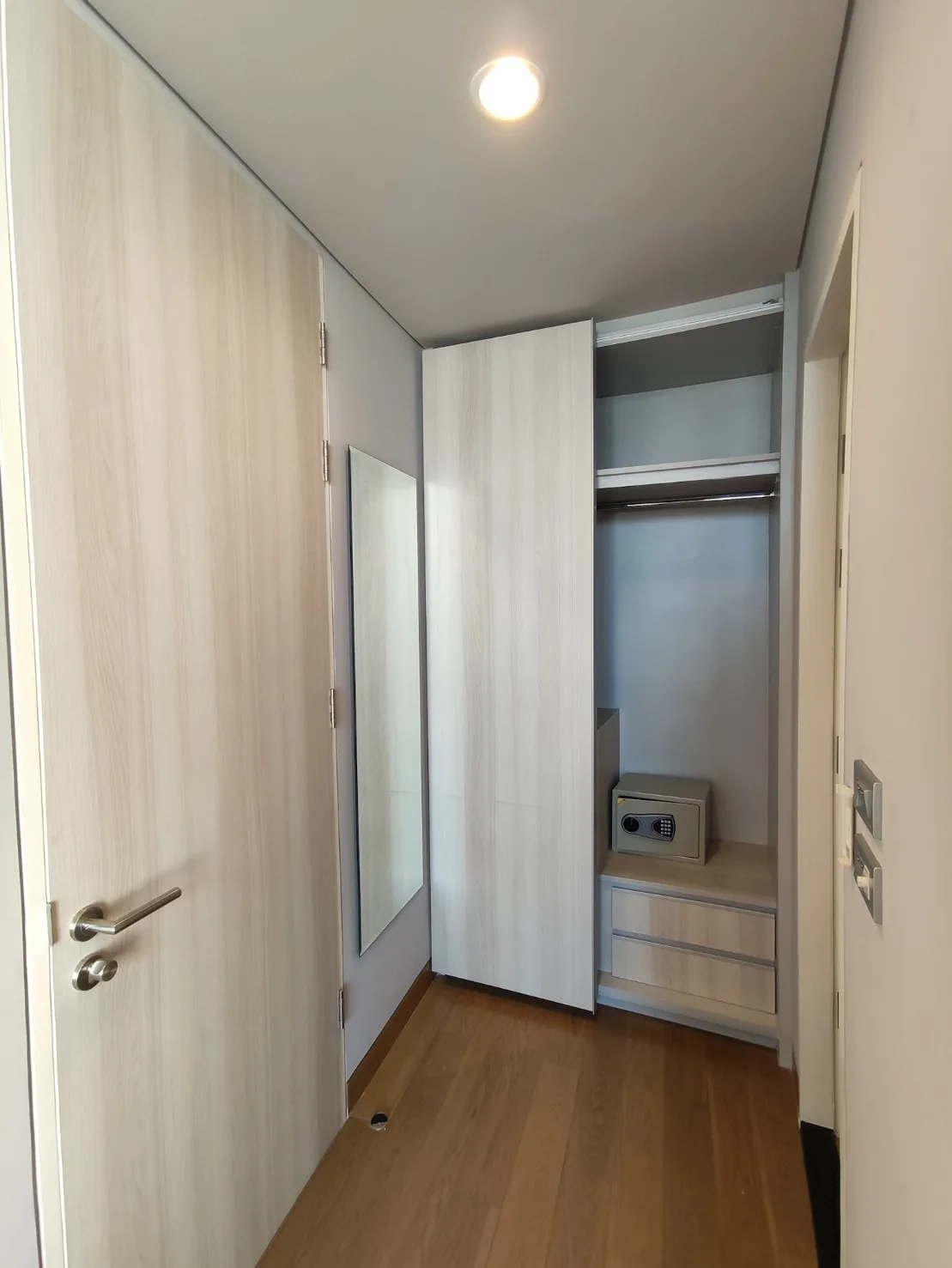 Property photos for The Lumpini 24