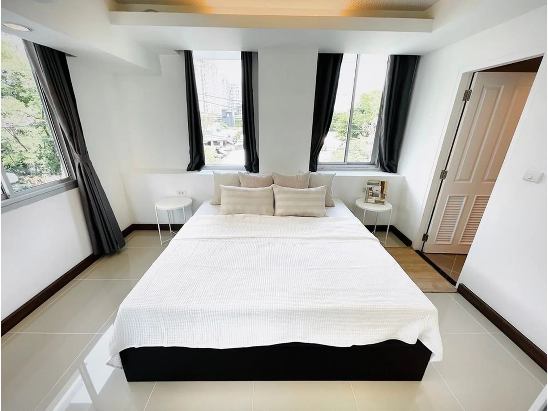 Property photos for The Waterford Sukhumvit 50 Onnut