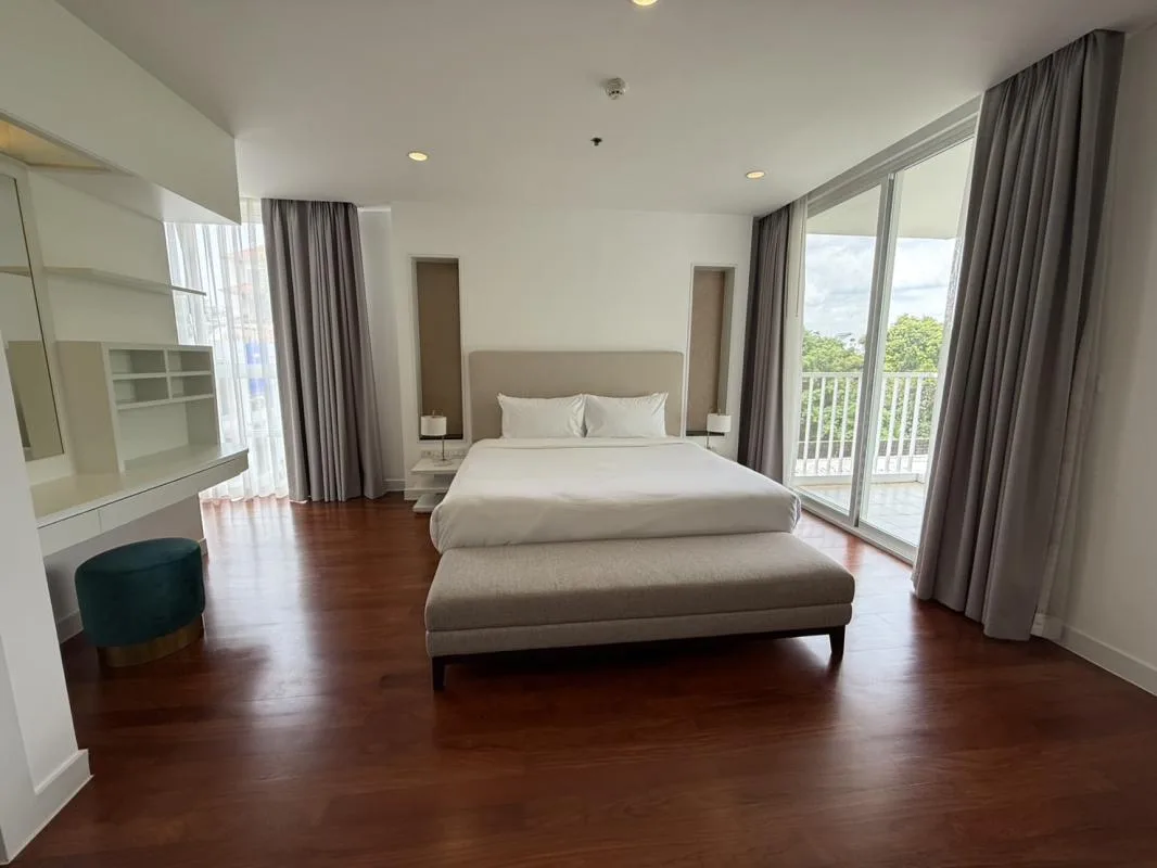 Property photos for Ekamai Gardens (shama Ekamai)
