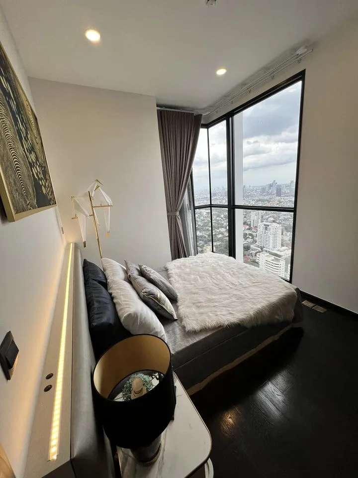 Property photos for Park Origin Thonglor