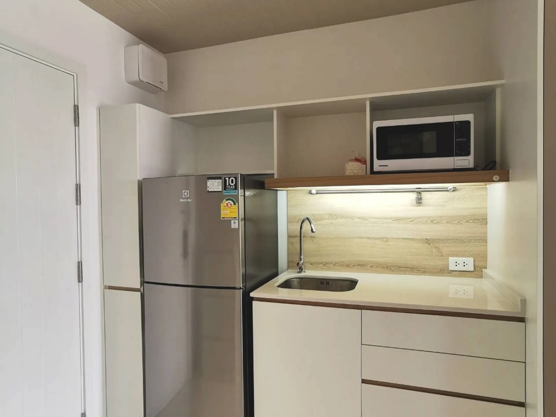 Property photos for TRIPLE Y RESIDENCE