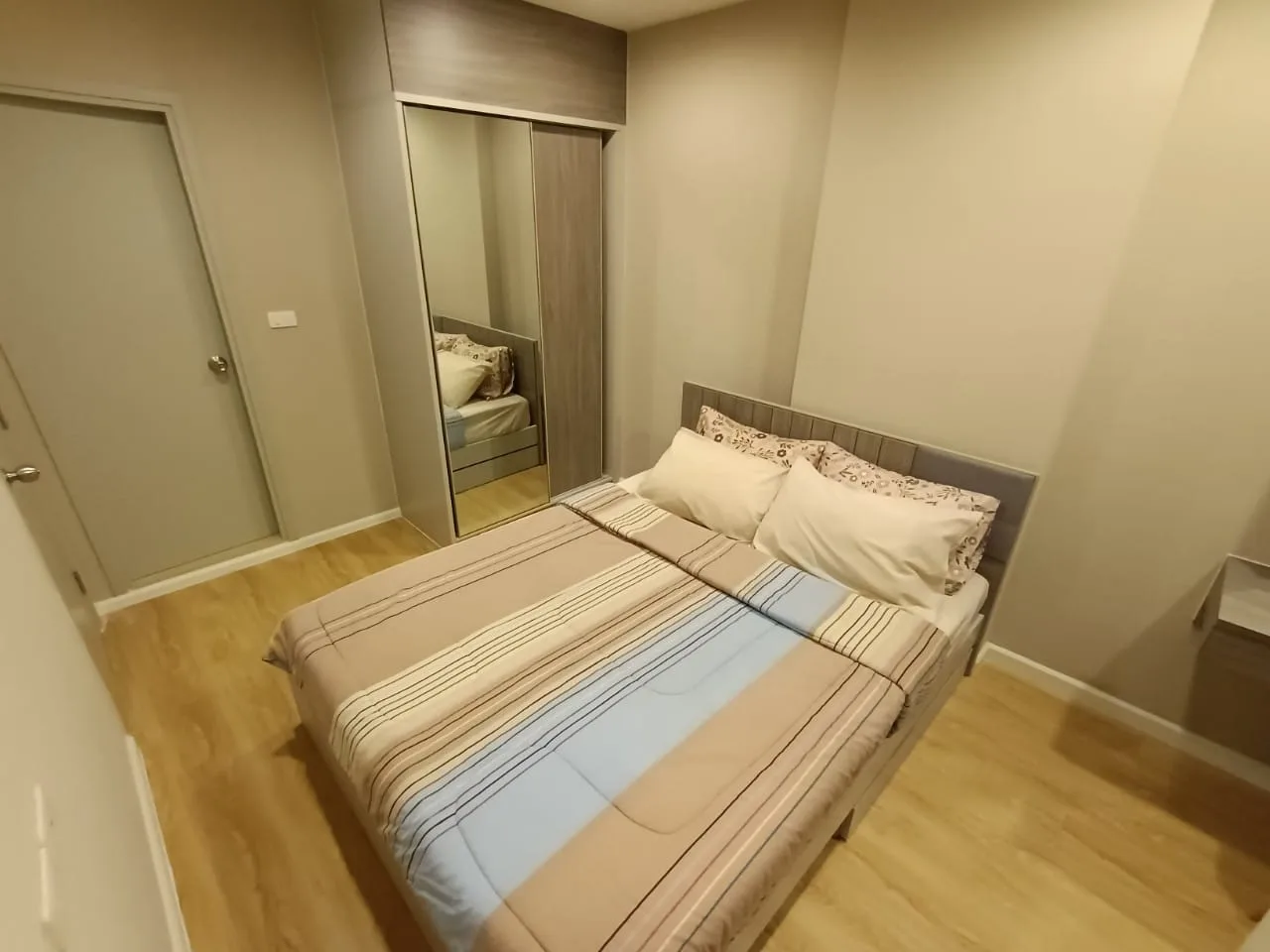 Property photos for Ideo Sathorn - Thaphra