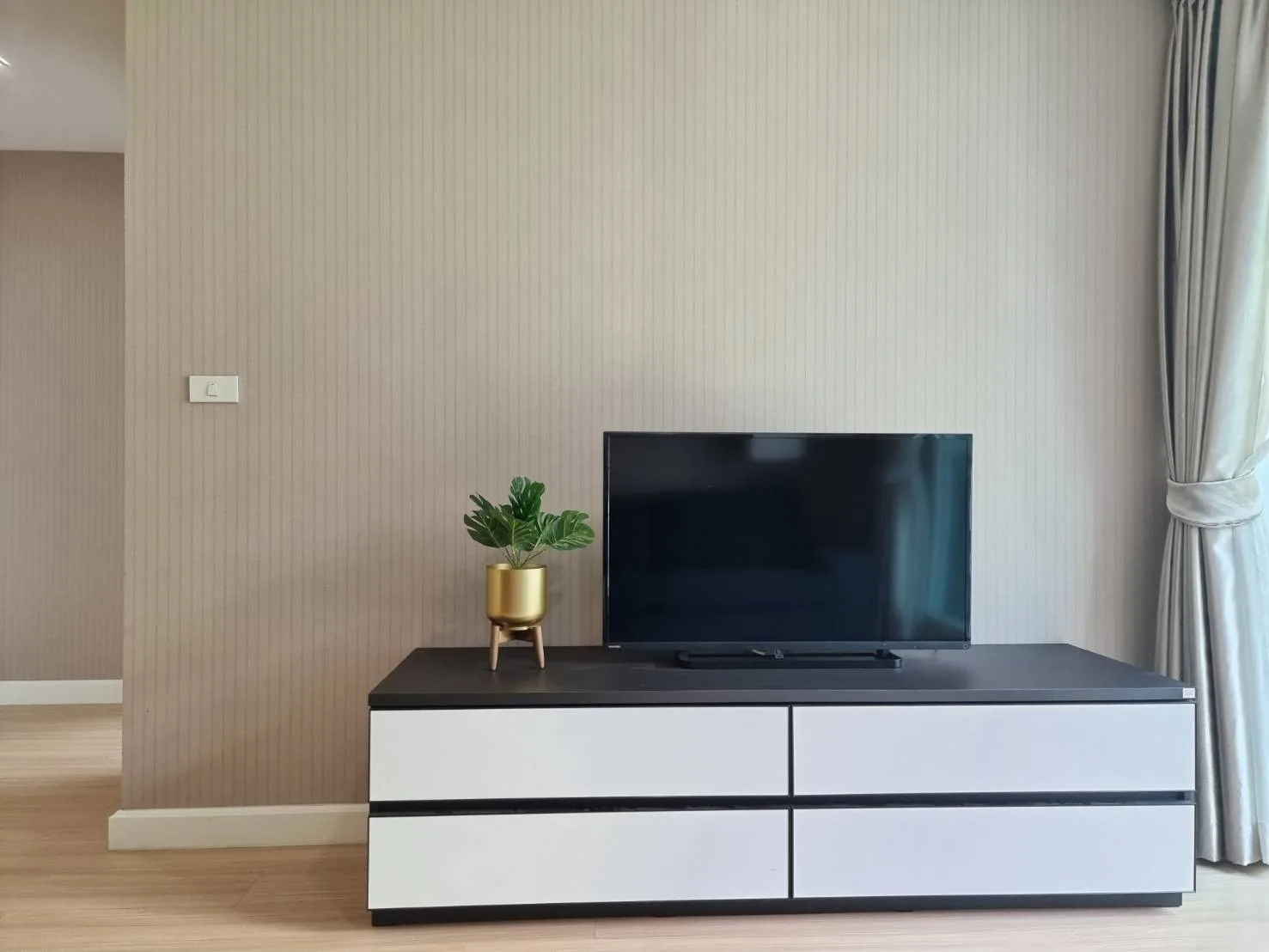 Property photos for Mayfair Place Sukhumvit 64