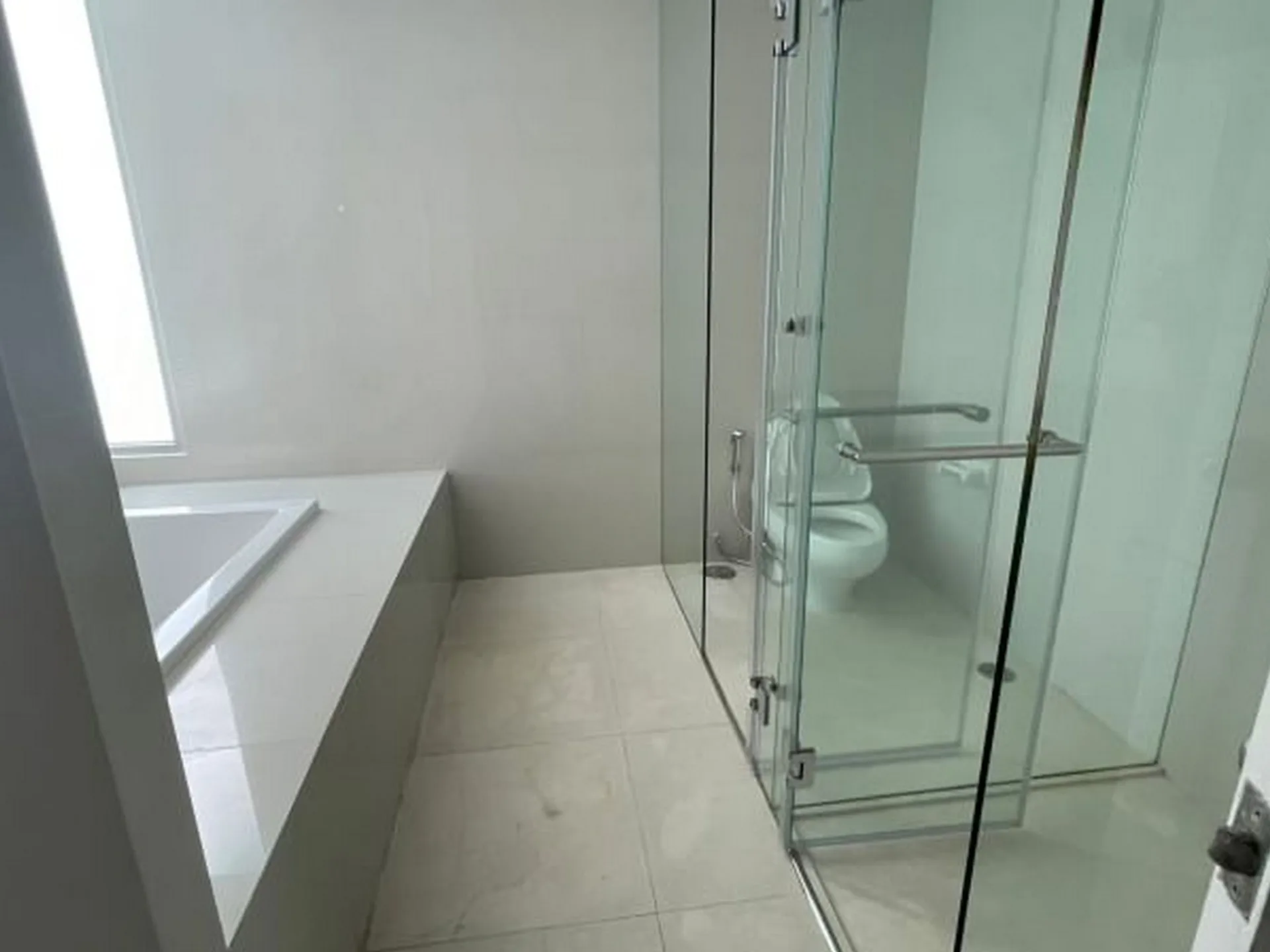 Property photos for Chamchuri Square Residence