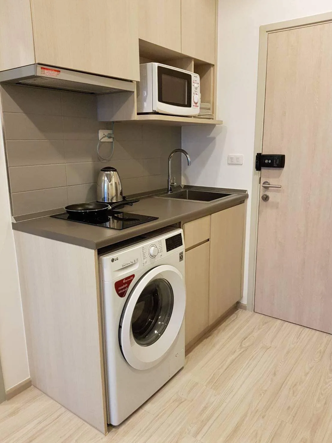 Property photos for Ideo Mobi Sukhumvit Eastgate