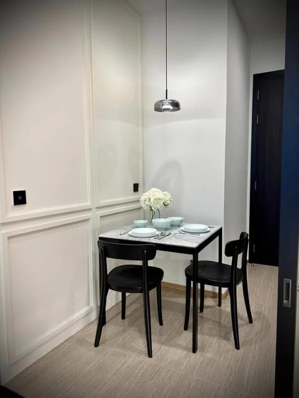 Property photos for Noble Around Ari