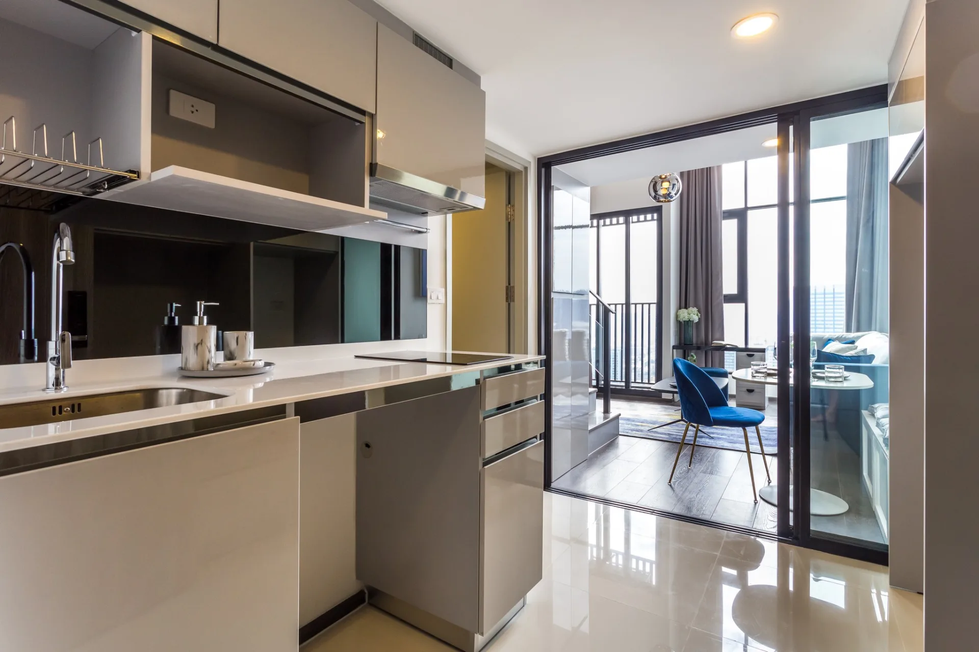 Property photos for Knightsbridge Space Ratchayothin