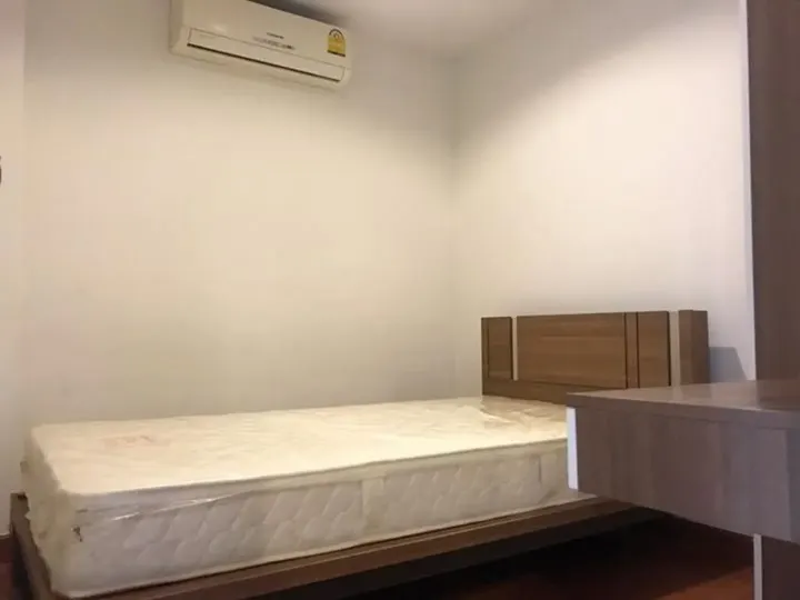 Property photos for Surawong City Resort