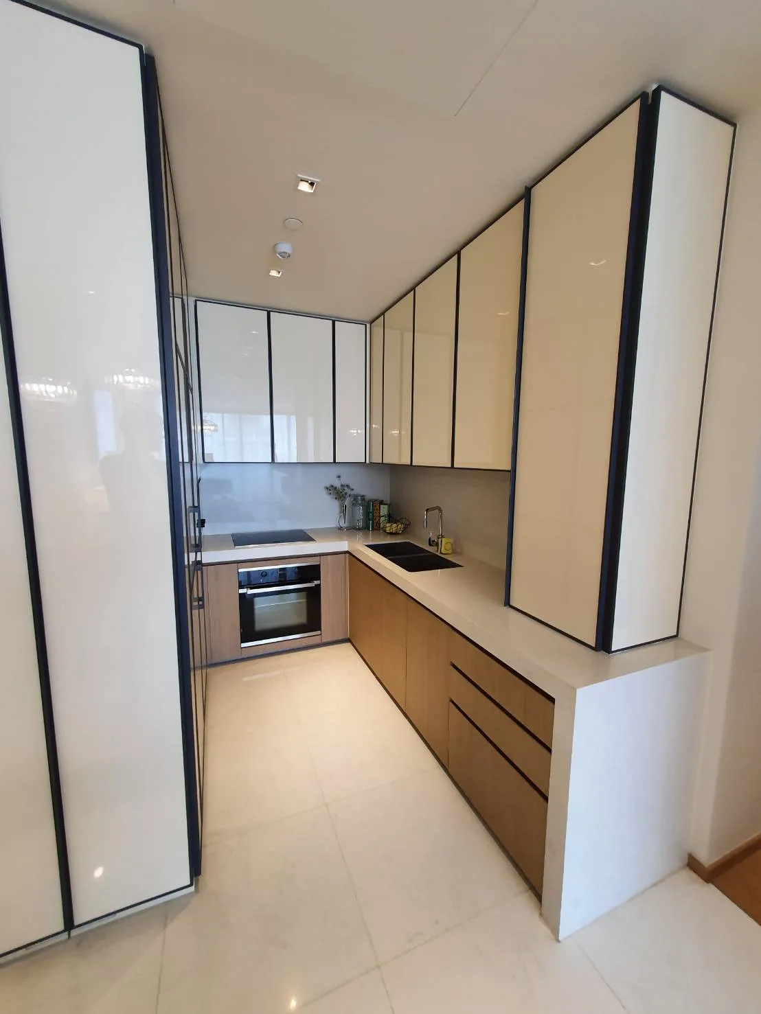 Property photos for BEATNIQ Sukhumvit 32