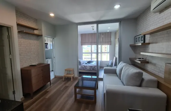 Property photos for Life @ Sathorn 10