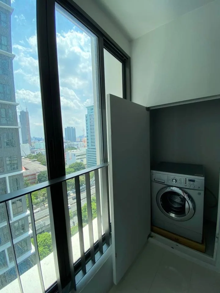 Property photos for Ideo Mobi Phayathai
