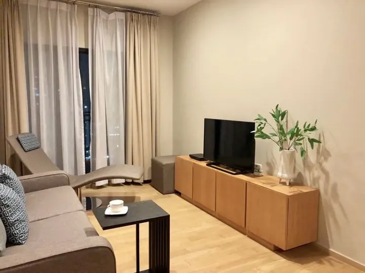 Property photos for Noble Reveal