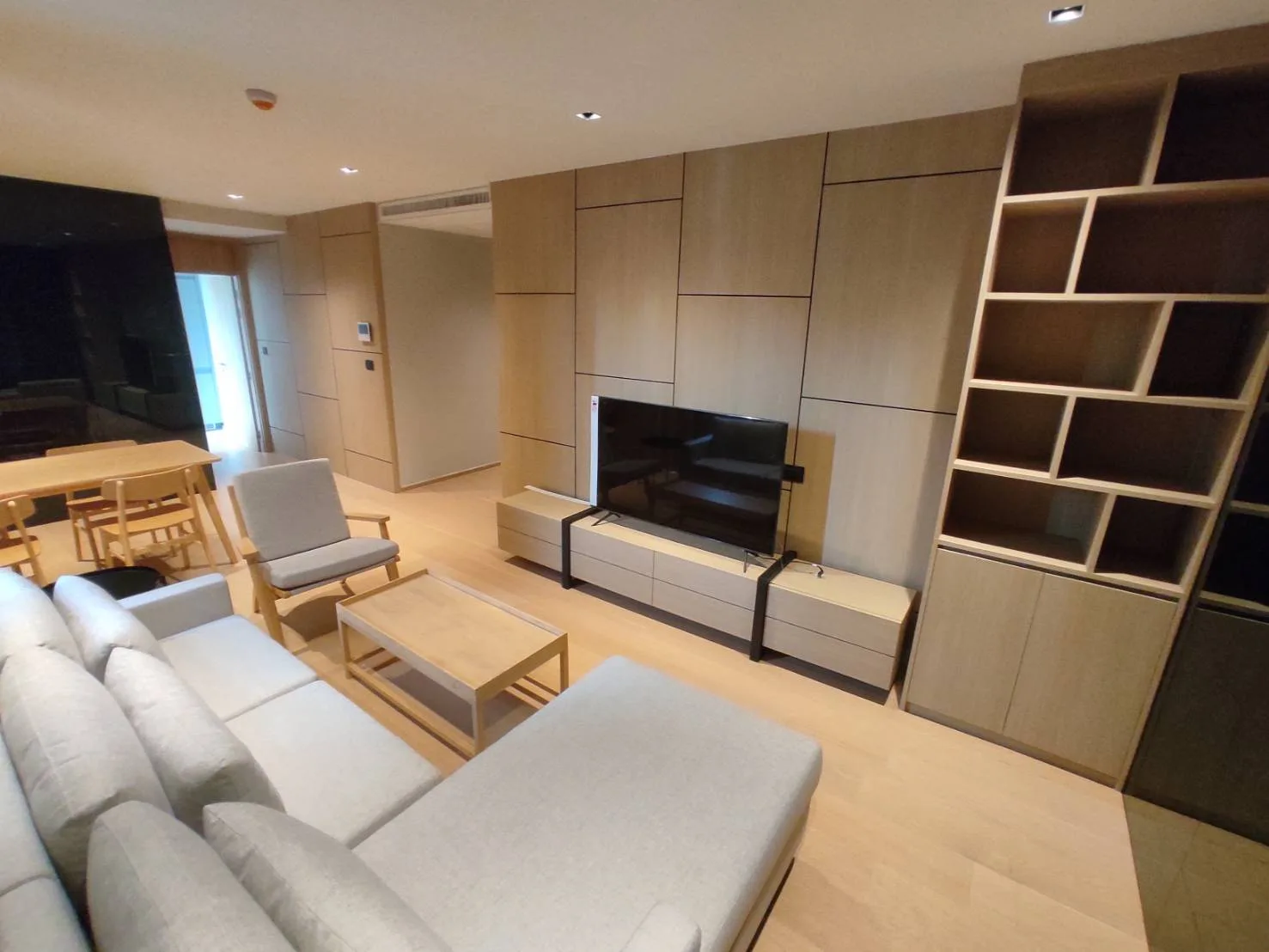 Property photos for Chalermnit Art De Maison