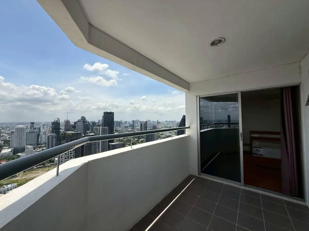 Property photos for The Waterford Diamond