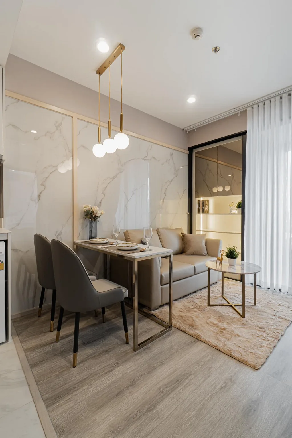 Property photos for Ideo Mobi Asoke