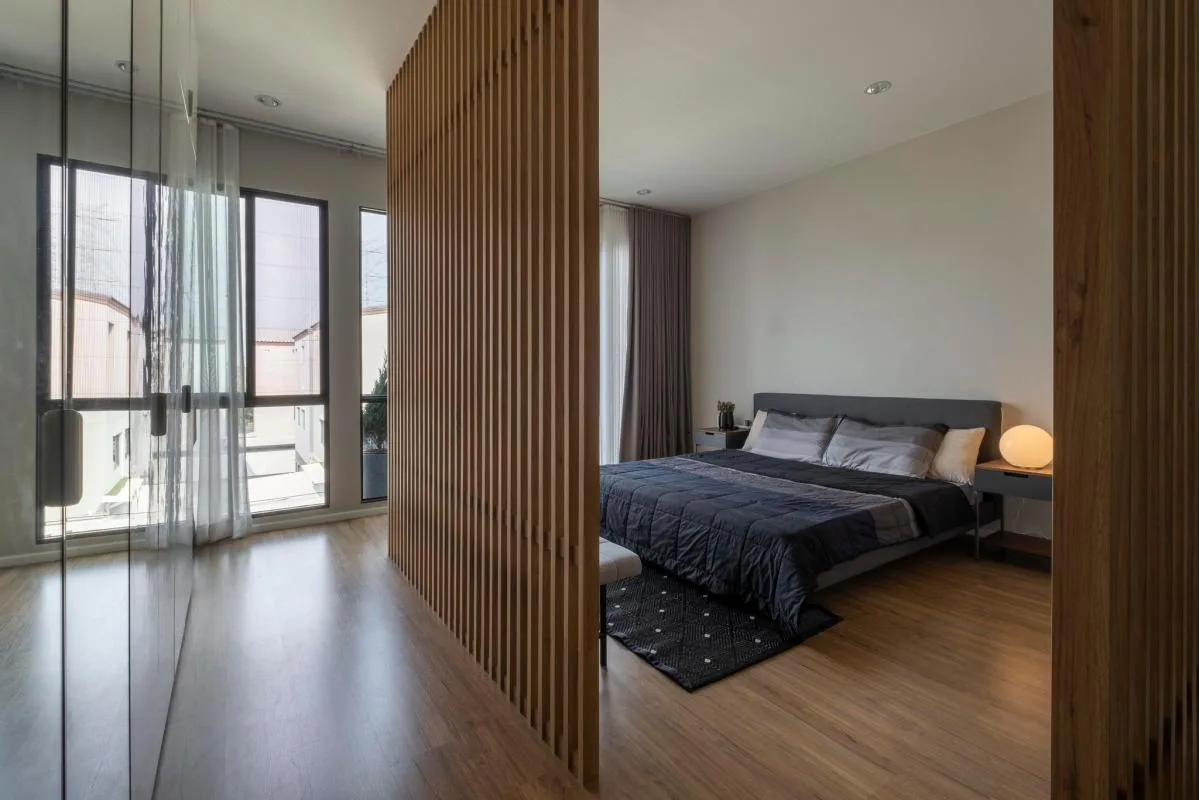 Property photos for Baan Klang Muang Rama 9