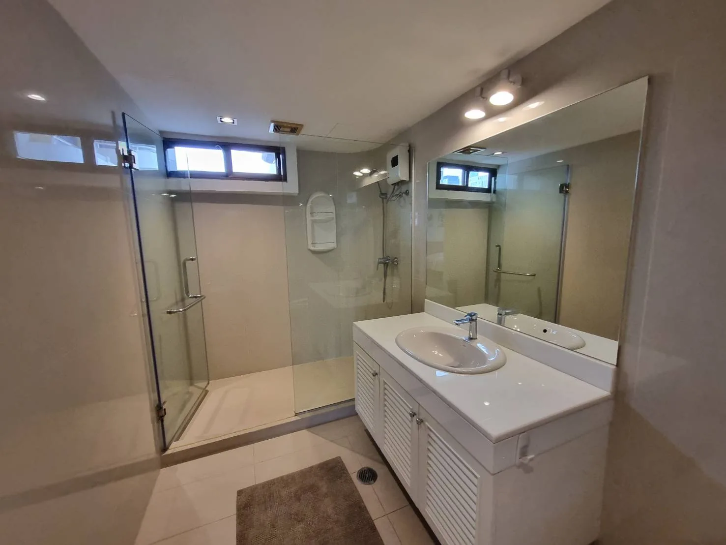 Property photos for Tower Park
