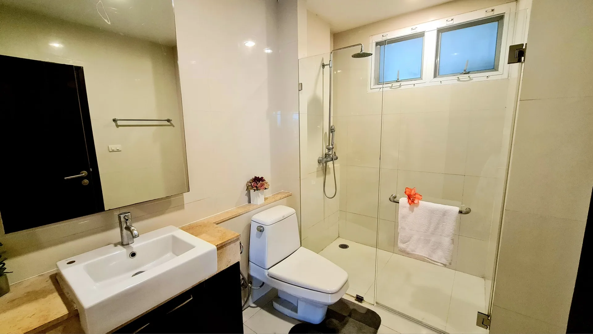 Property photos for Piyathip Place