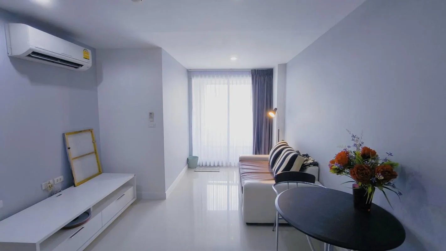 Property photos for Wish @ Siam