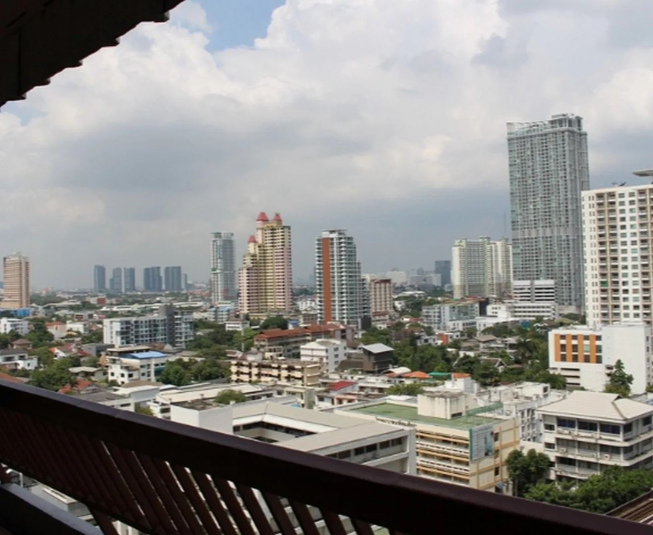 Property photos for Baan Phaholyothin Place