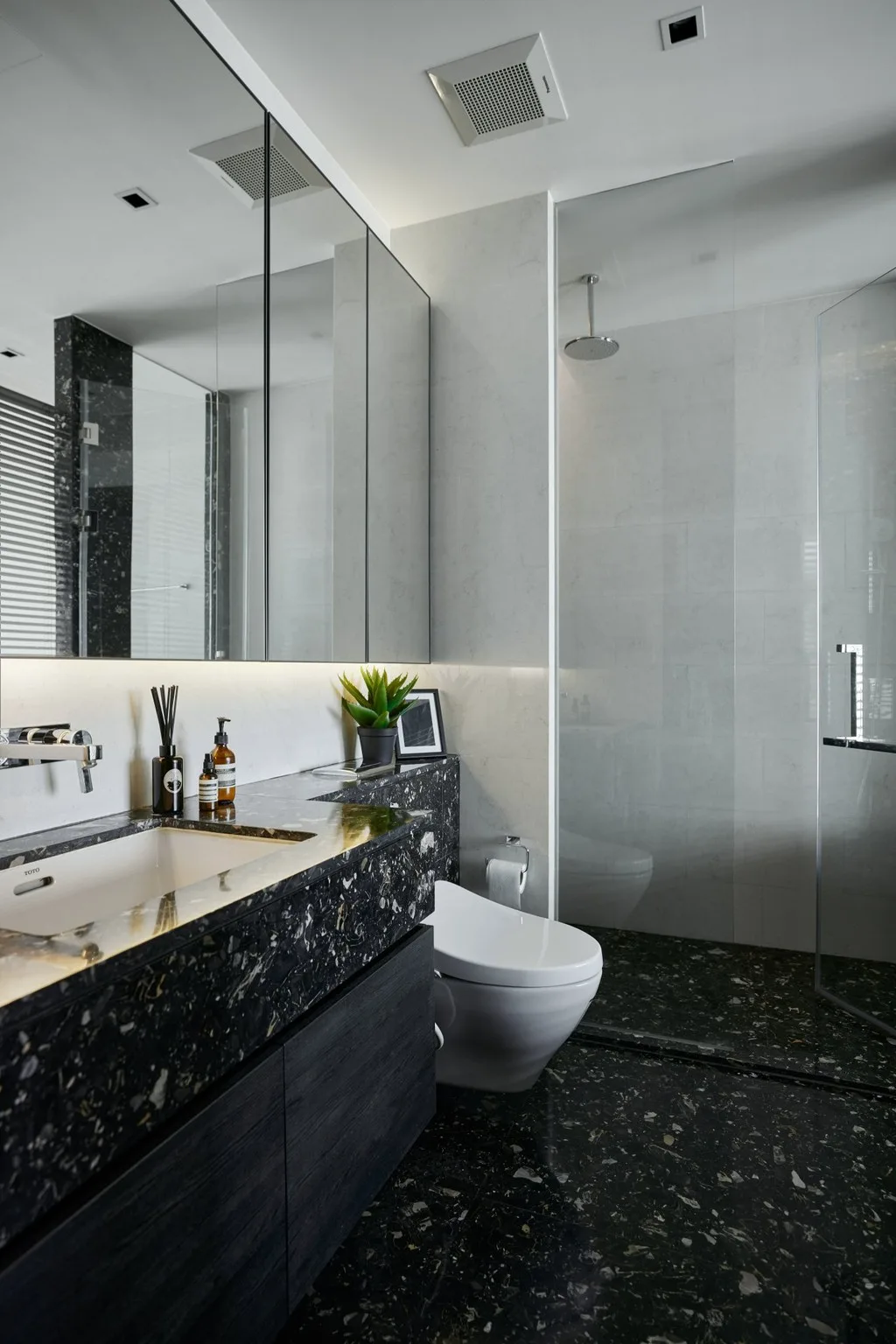 Property photos for BEATNIQ Sukhumvit 32