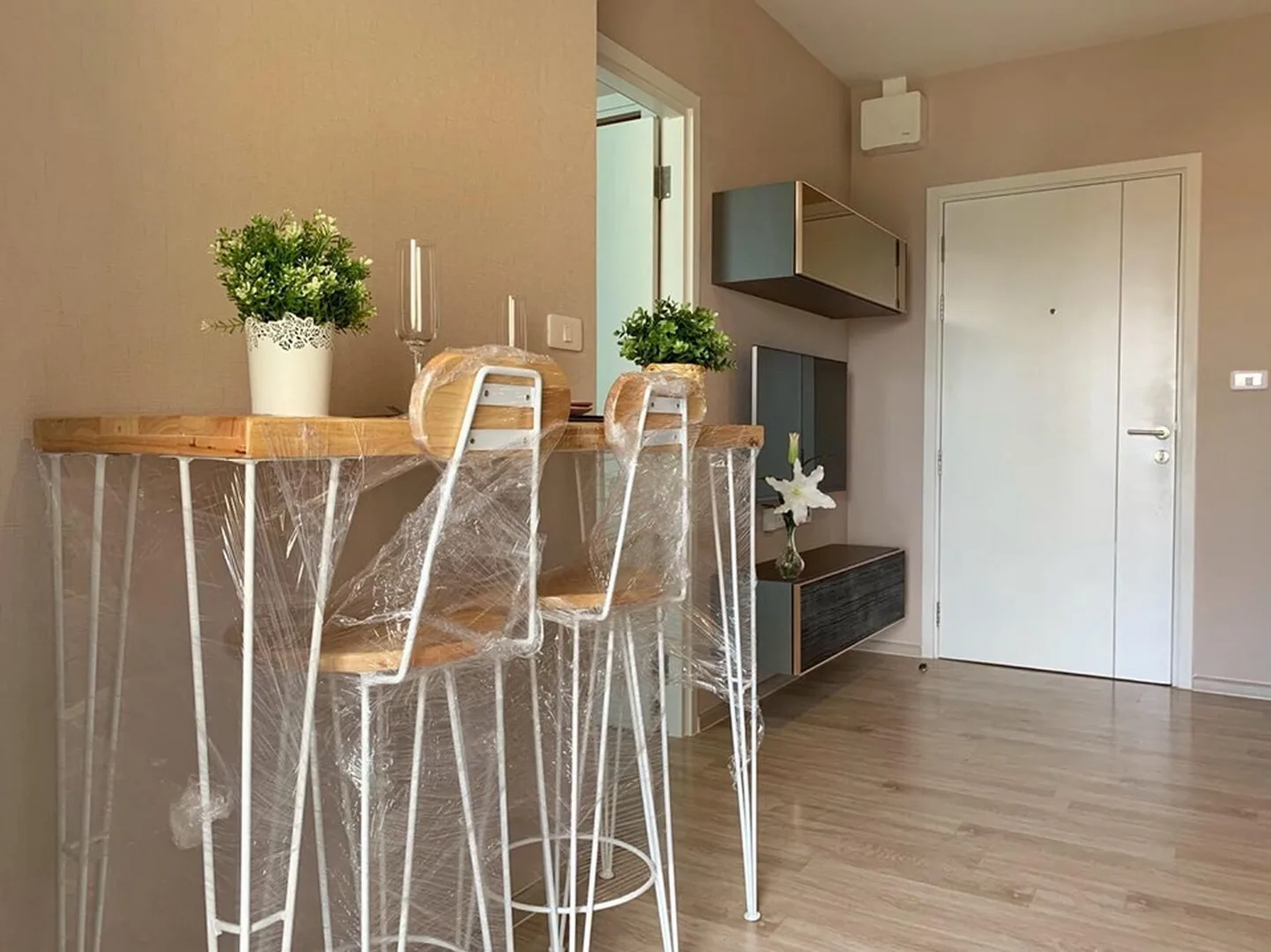 Property photos for Plum Condo Ramkhamhaeng Station