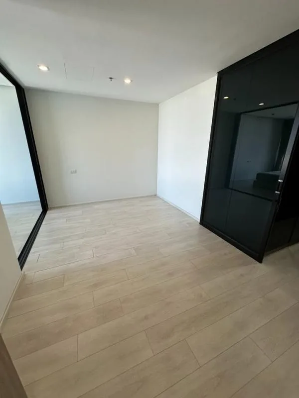 Property photos for Noble Ploenchit