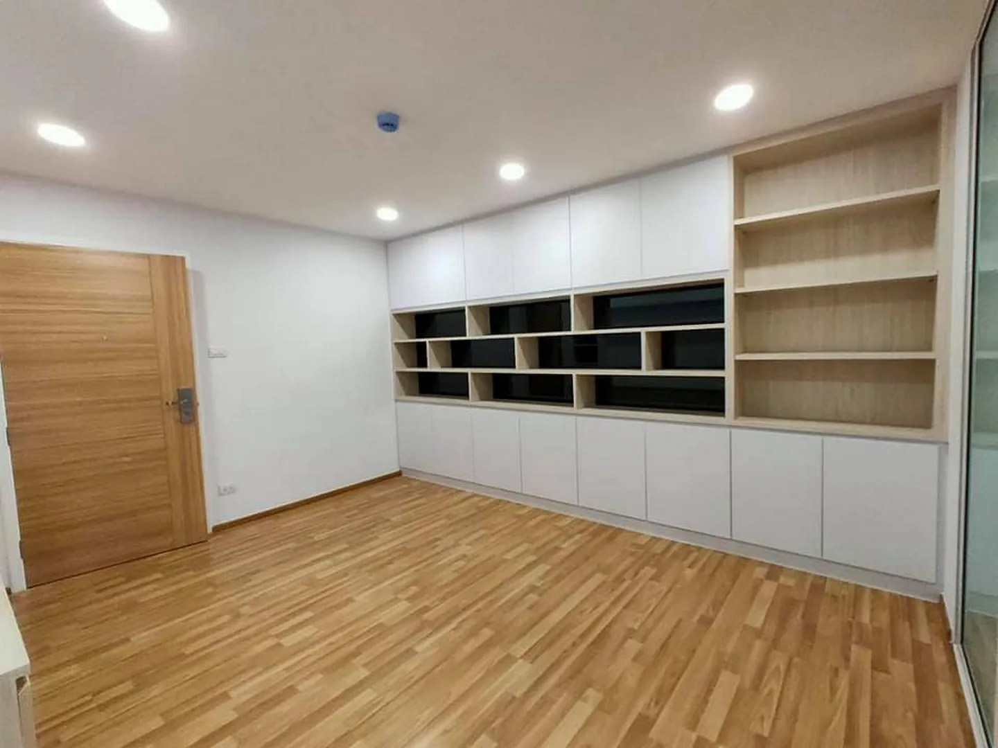Property photos for Green Ville Exclusive Residence