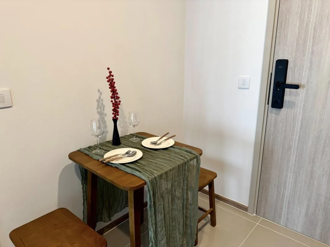 Property photos for Life Rama 4 - Asoke