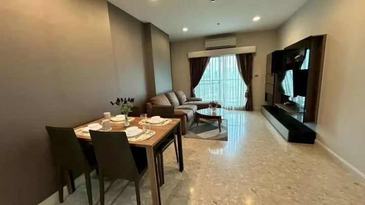 Property photos for The Crest Sukhumvit 34