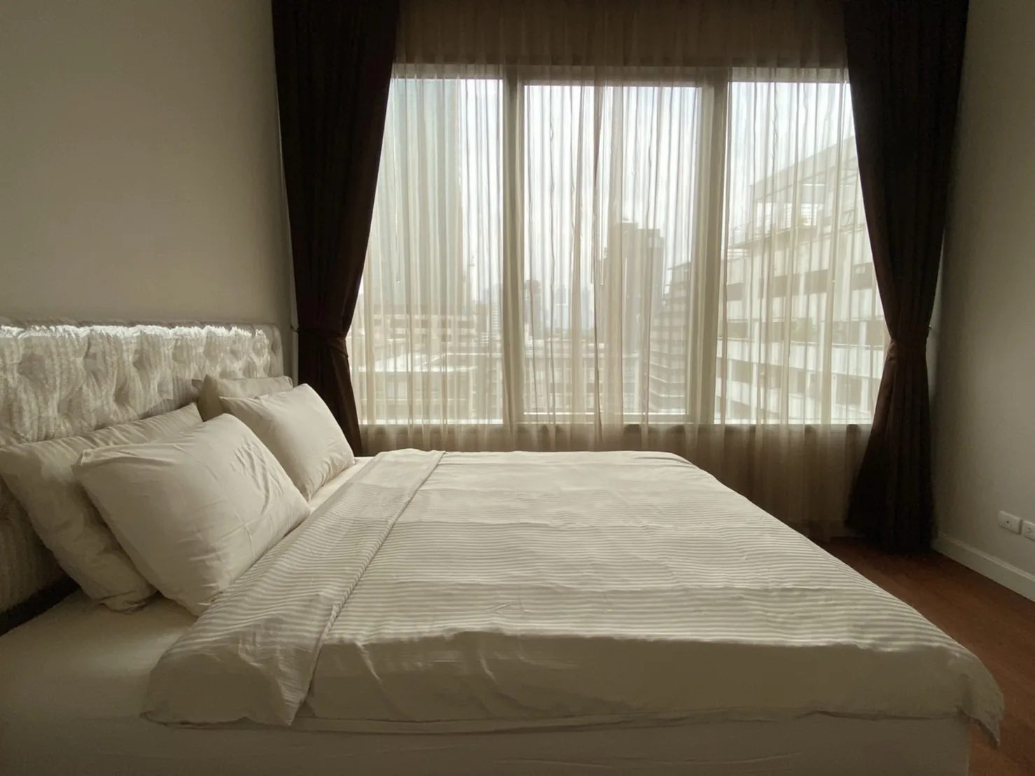 Property photos for 185 Rajadamri