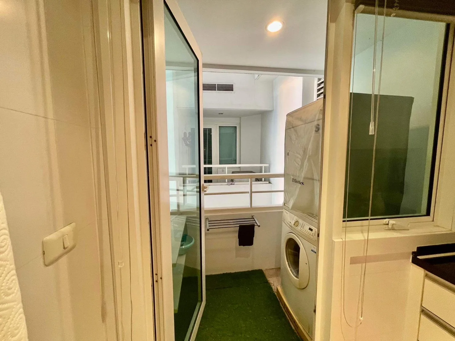 Property photos for Siri Residence
