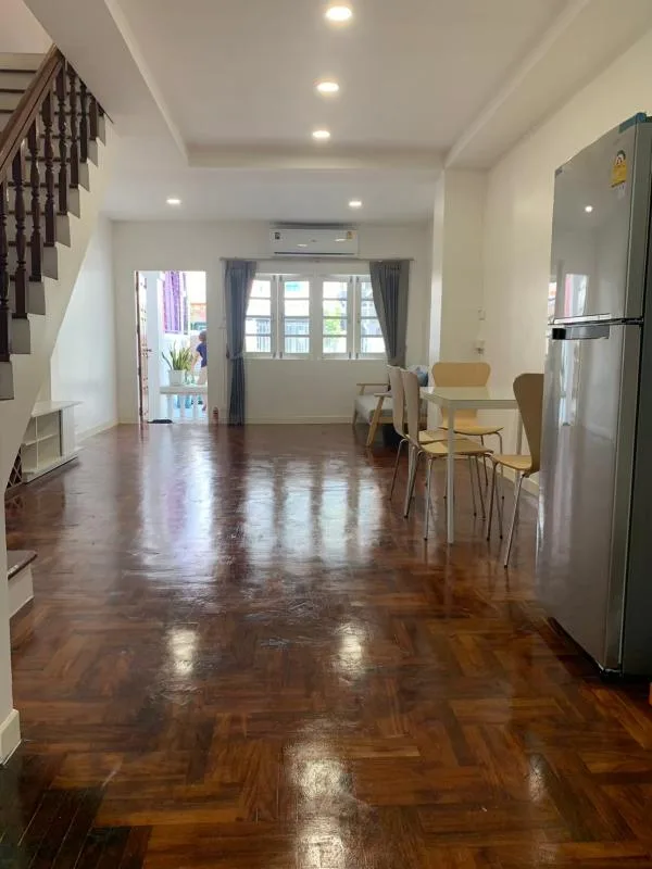 Property photos for Townhouse Onnut 16