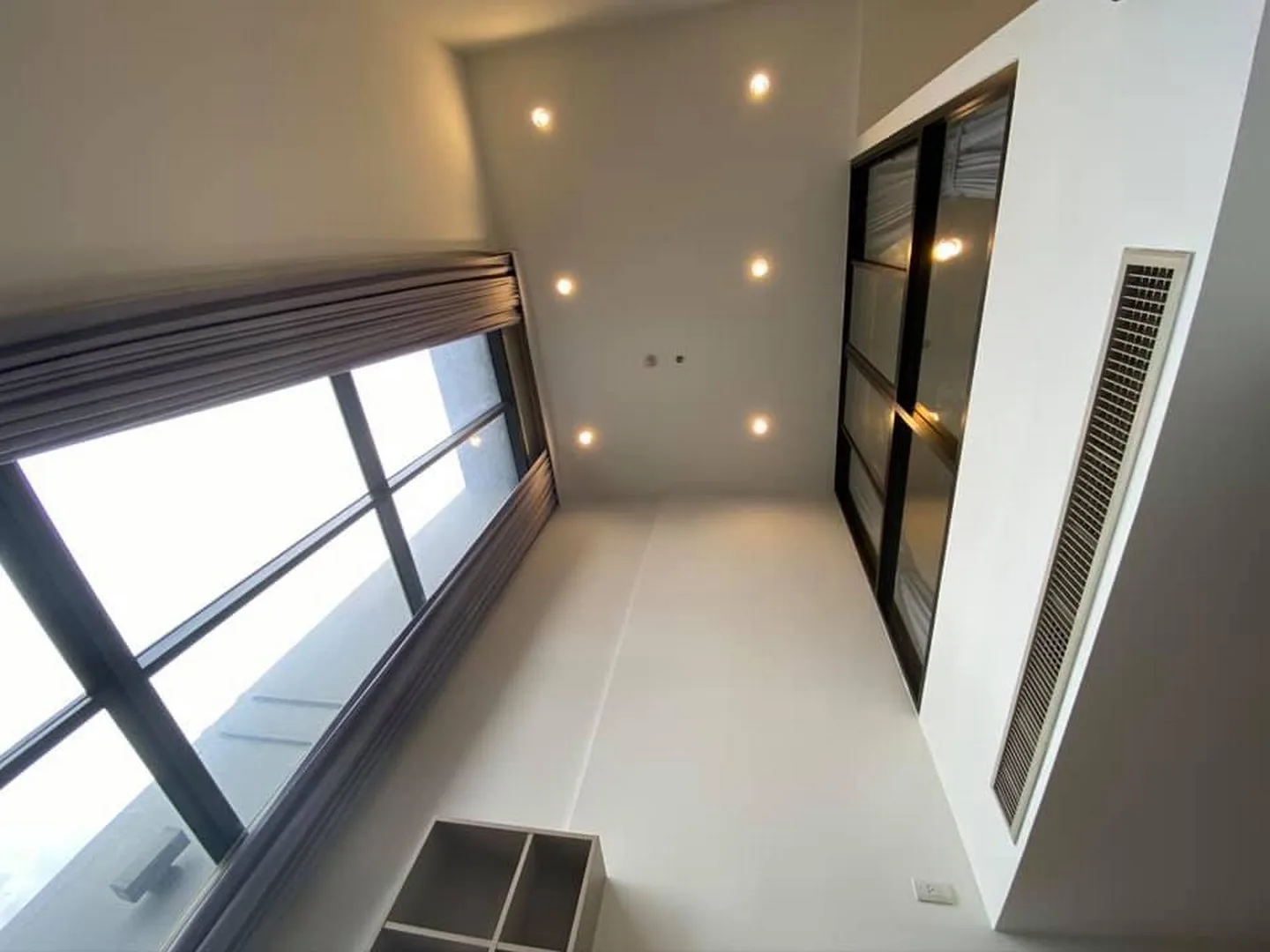 Property photos for Onyx Phaholyothin