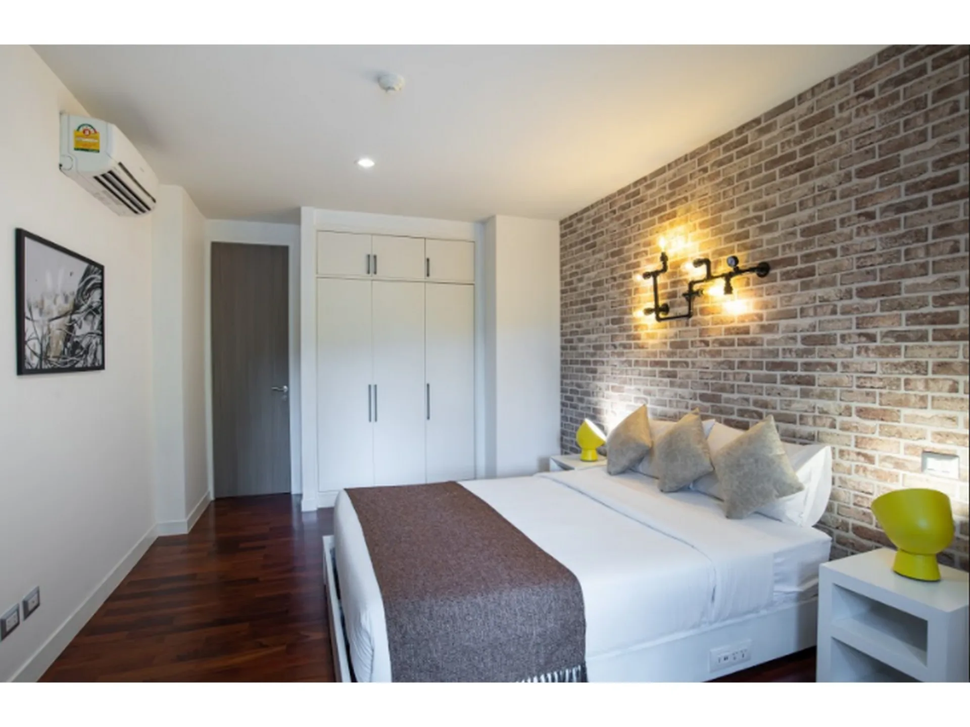 Property photos for Benviar Tonson Residence