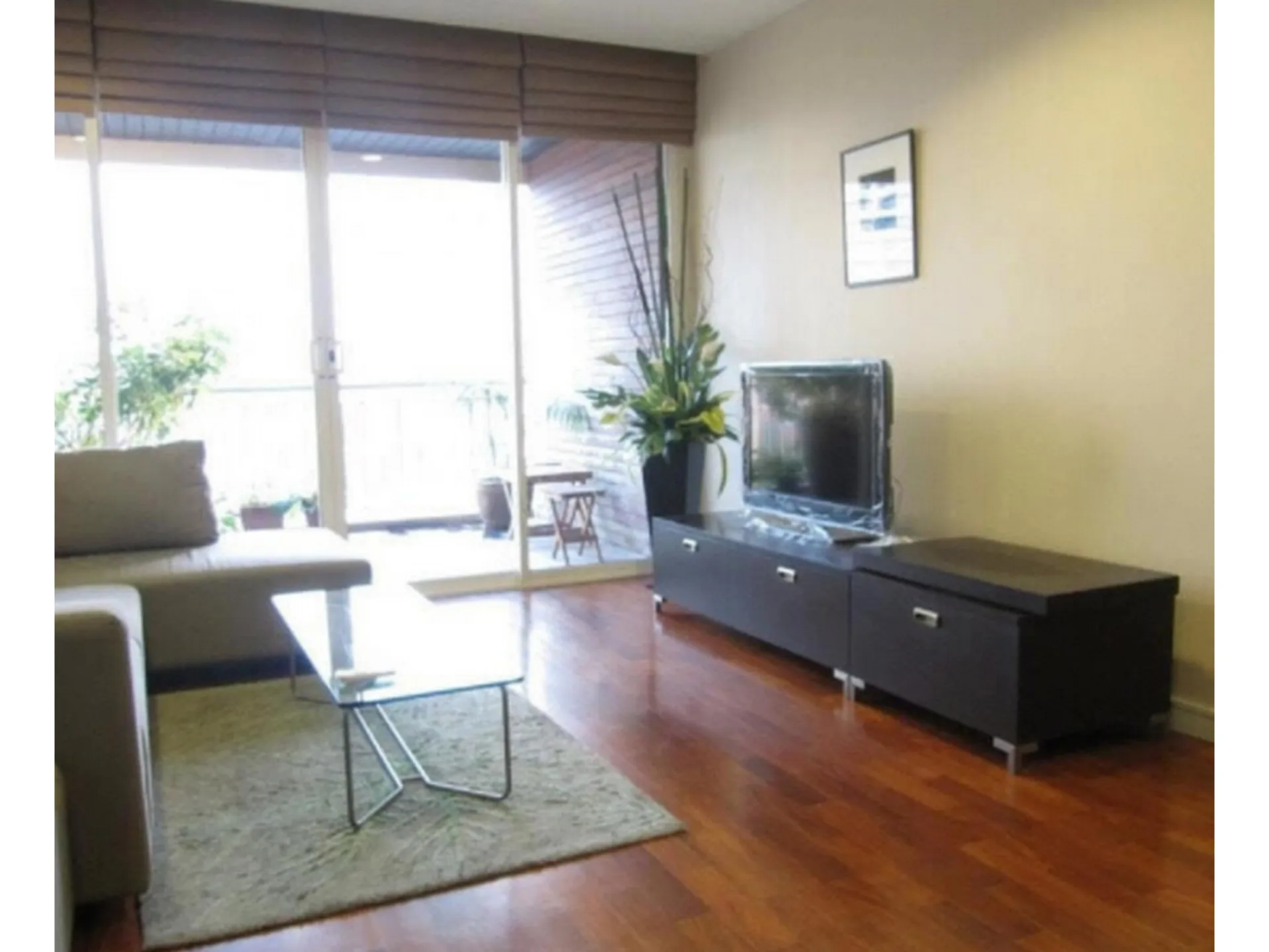 Property photos for Wilshire