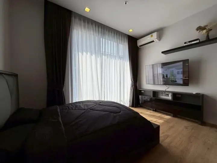Property photos for Noble Around Ari