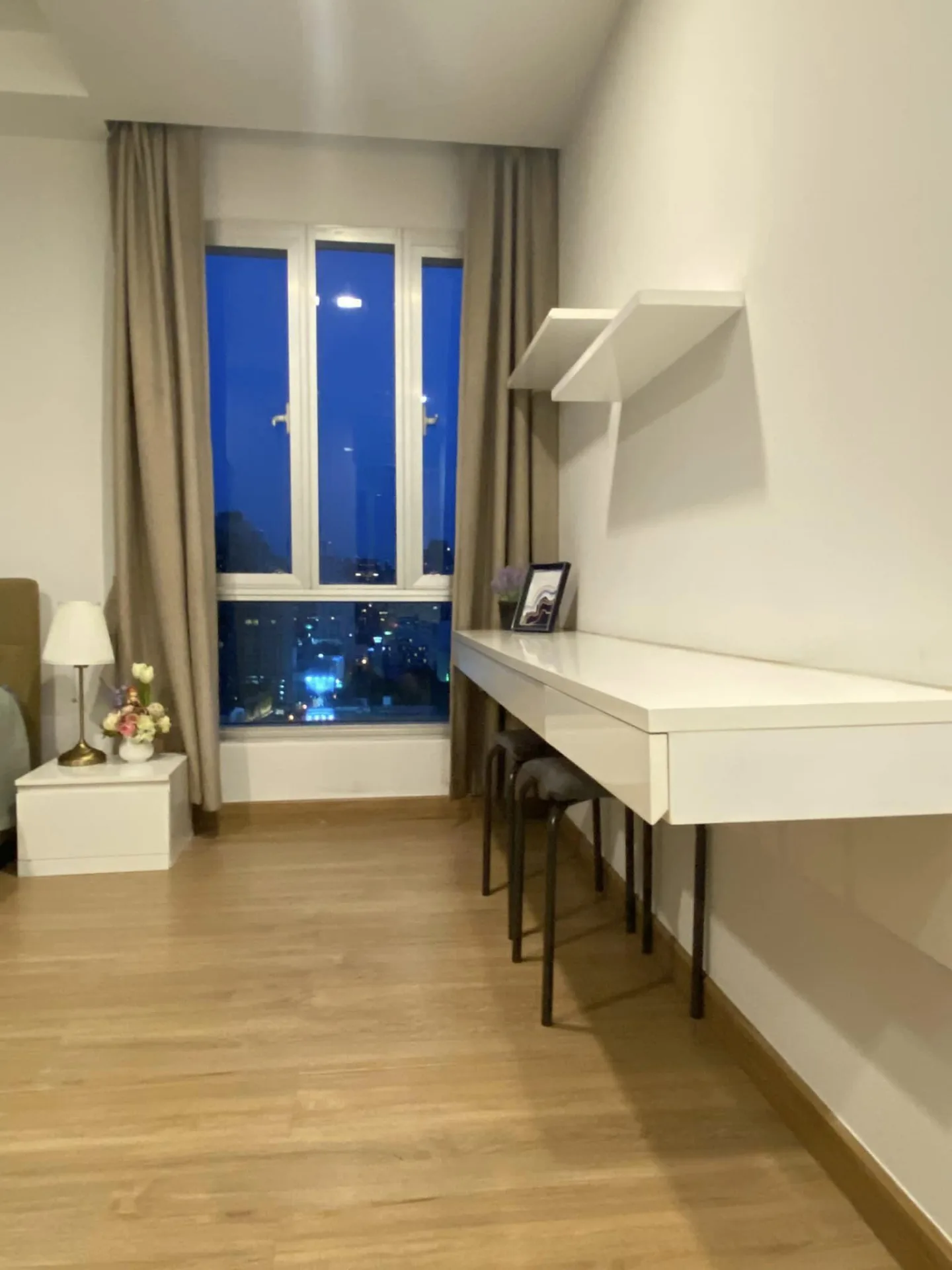 Property photos for Thru Thonglor