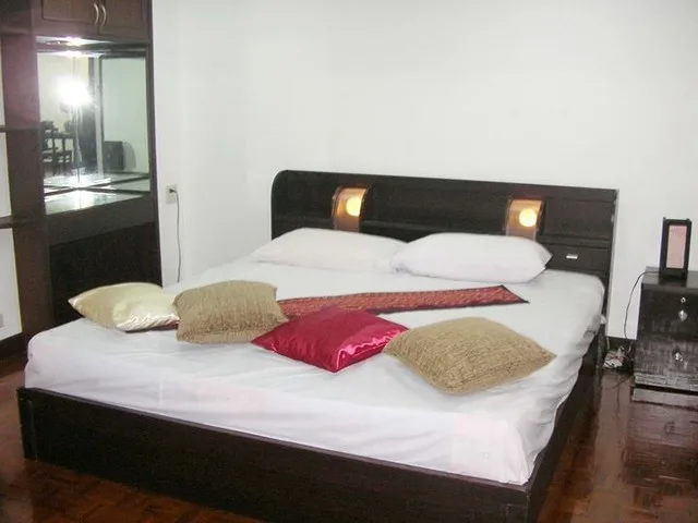 Property photos for Prasanmit Condominium