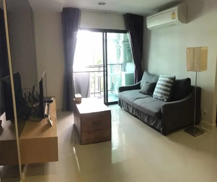 Property photos for Zenith Place Sukhumvit 42