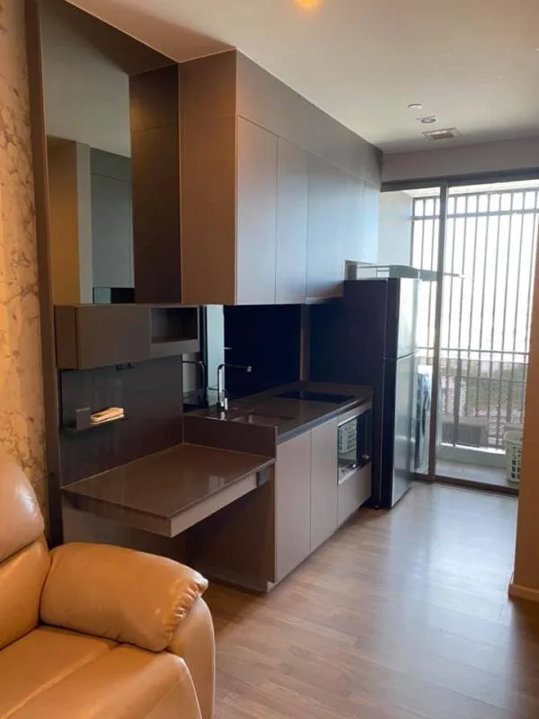 Property photos for The Room Sukhumvit 69