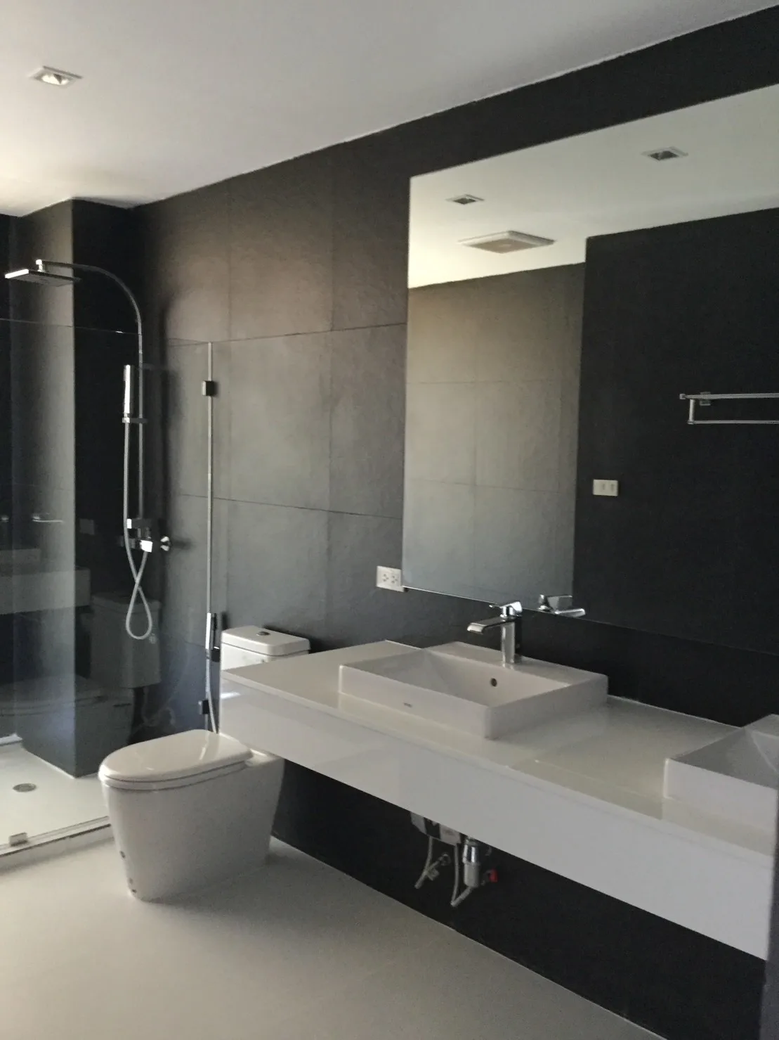 Property photos for Office Park Avenue