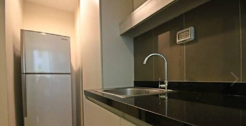 Property photos for Zenith Place Sukhumvit 42