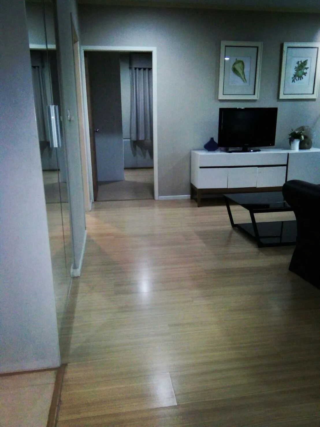Property photos for Renova Residence Chidlom