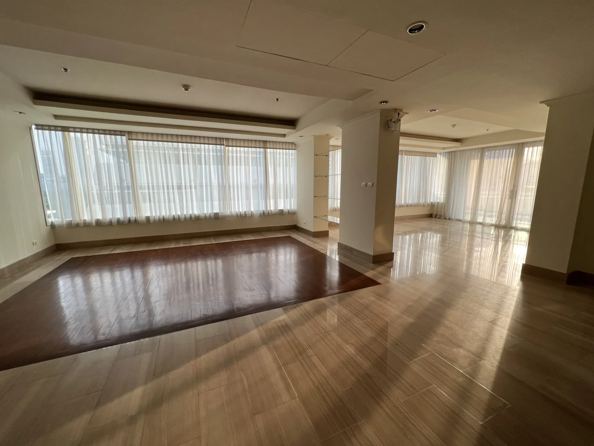 Property photos for Baan Ratchadamri