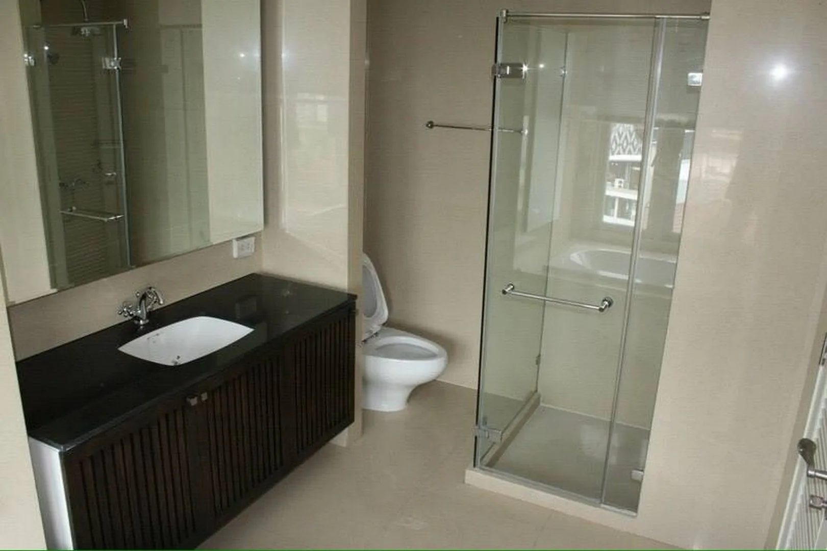 Property photos for Hampton Thonglor 10
