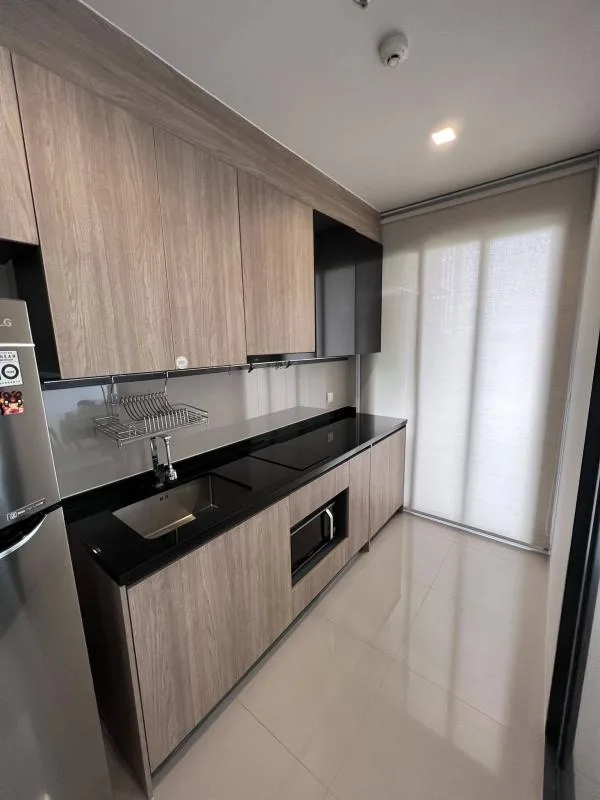 Property photos for The Line Wongsawang