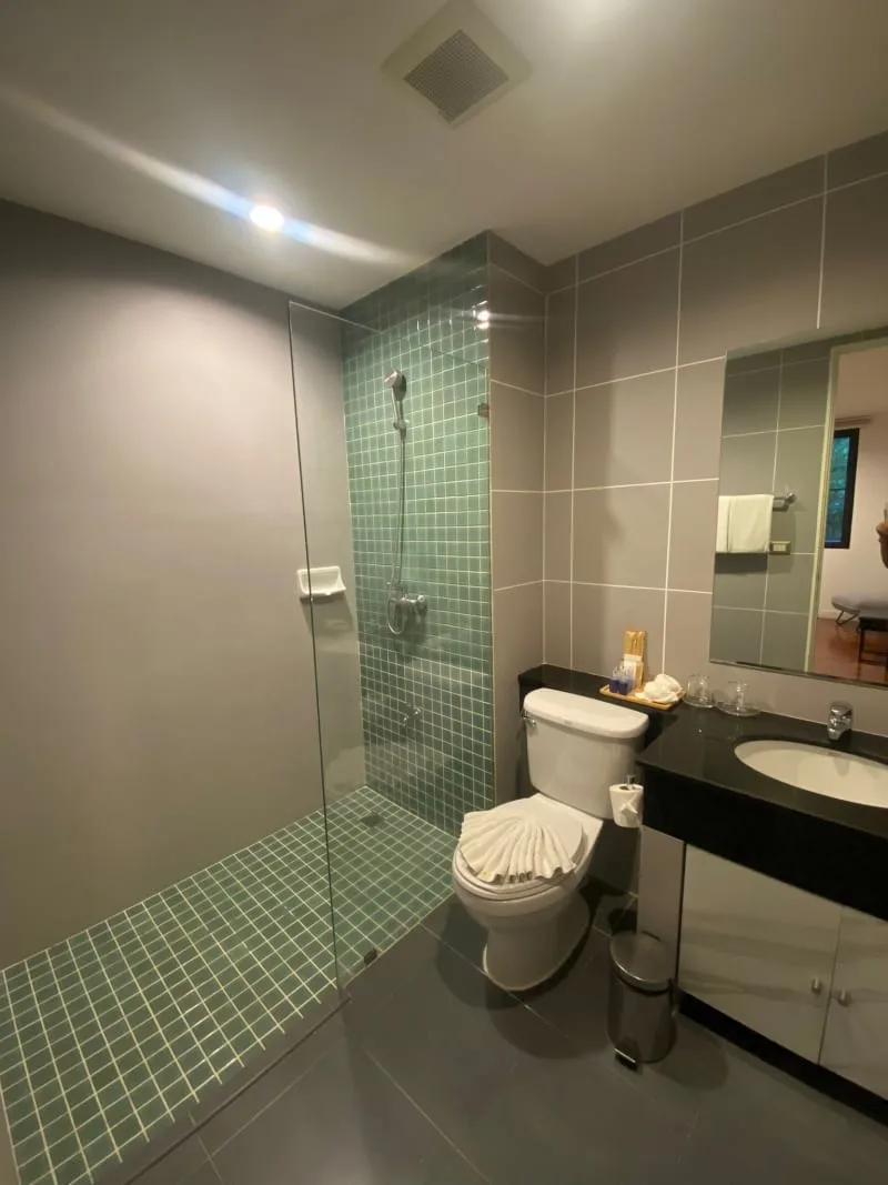 Property photos for Benviar Tonson Residence