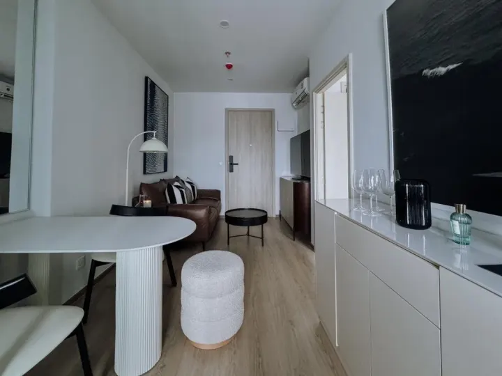 Property photos for Life Rama 4 - Asoke